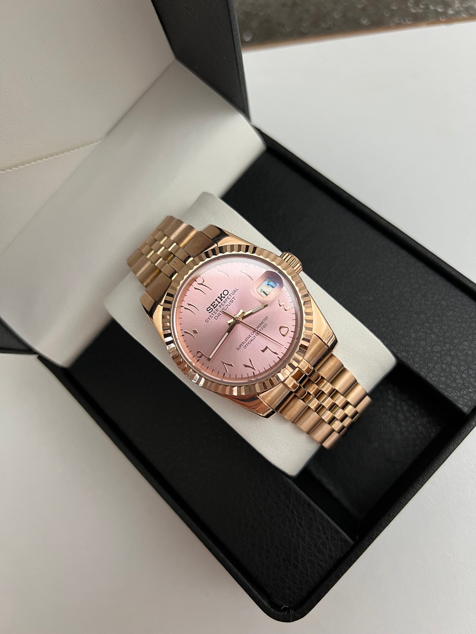 Seiko Mod Date Just Candy Pink