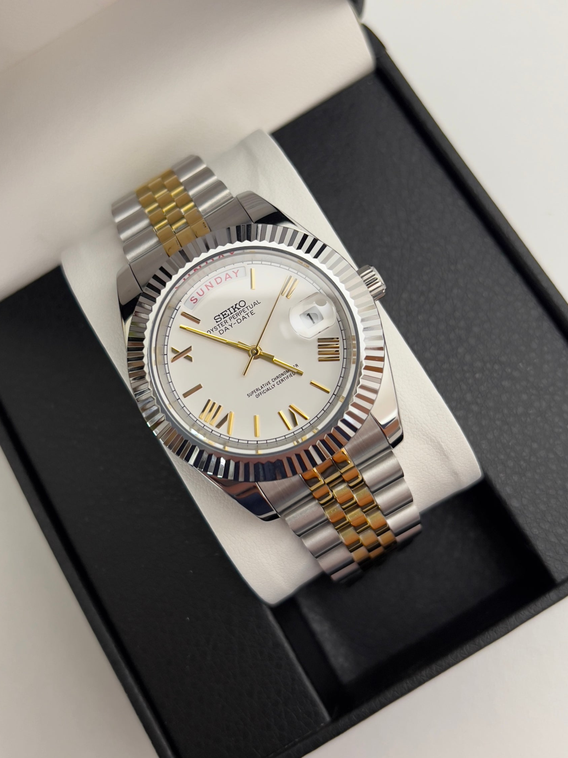 Seiko Mod Miyota Date Day