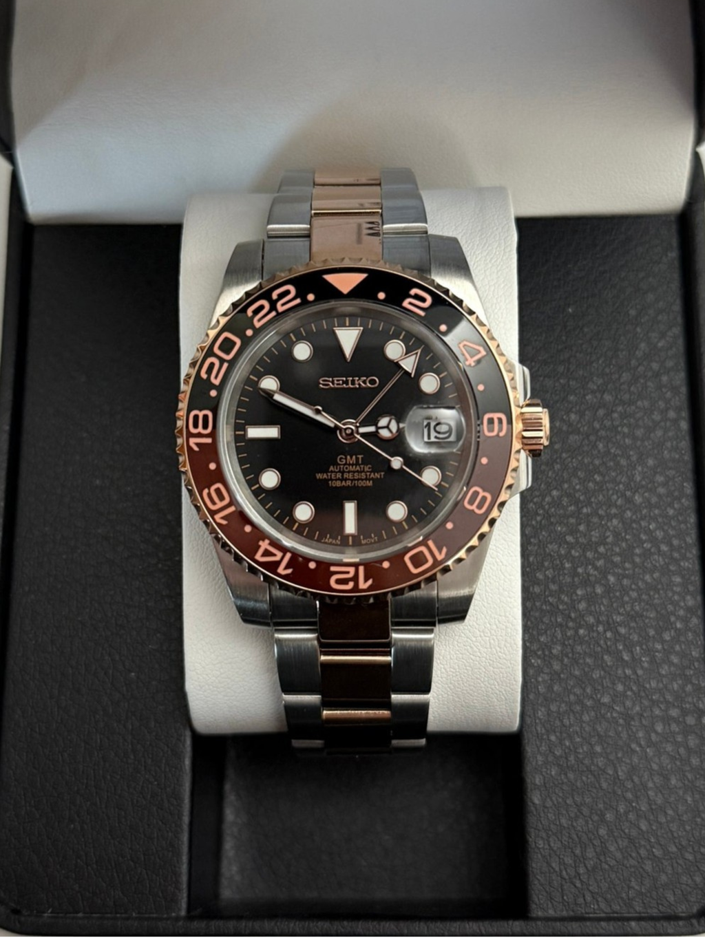 Seiko Mod GMT Rootbeer – automatski GMT sat, 40mm