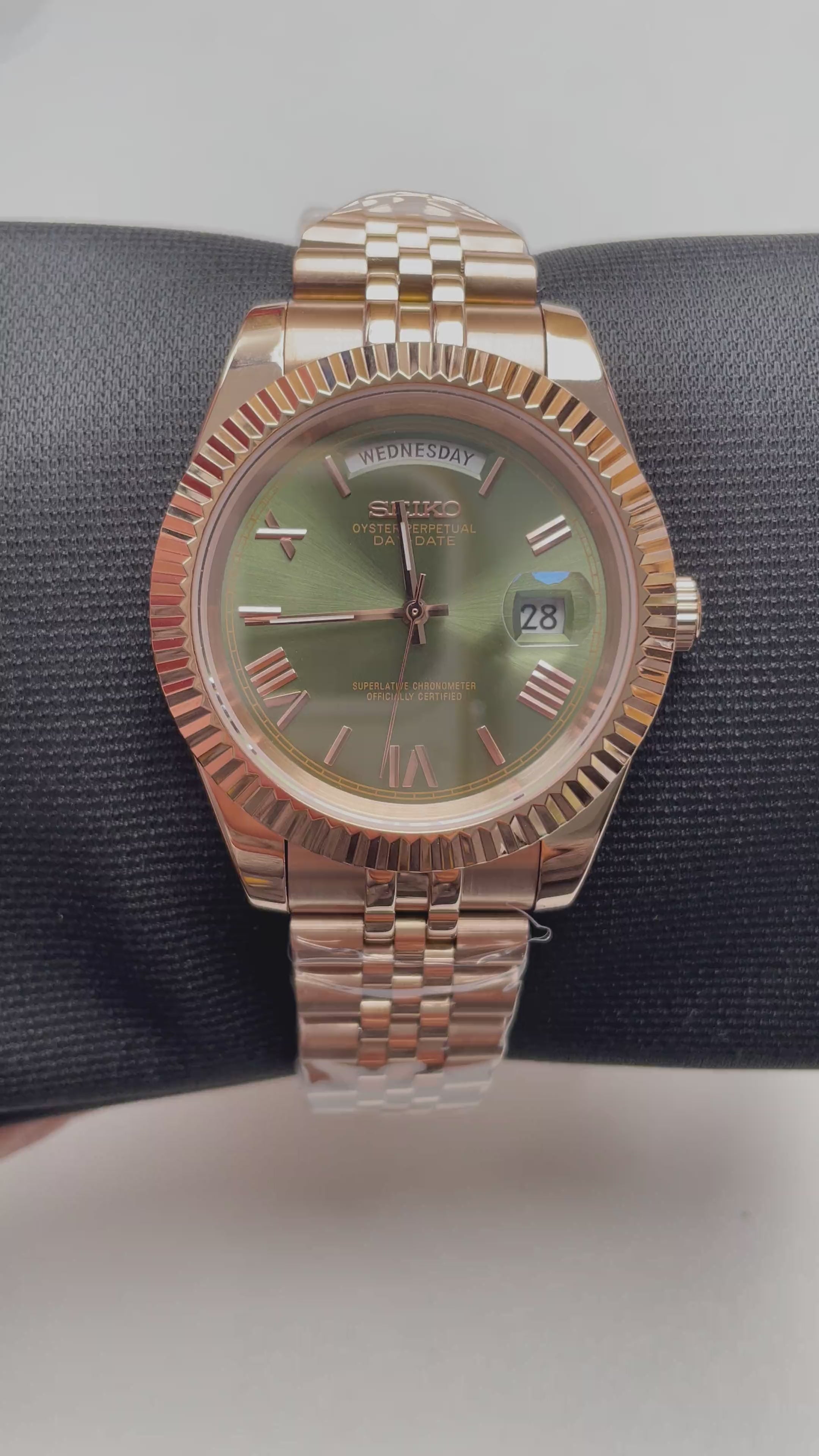 Seiko Mod Date Day Rose Gold Green