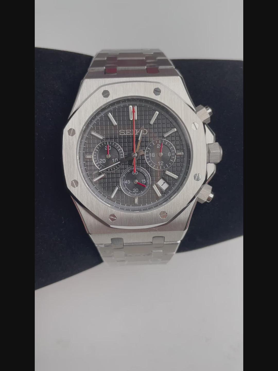 Seiko Mod Royal Oak Black II – mecha-quartz sat, 42mm