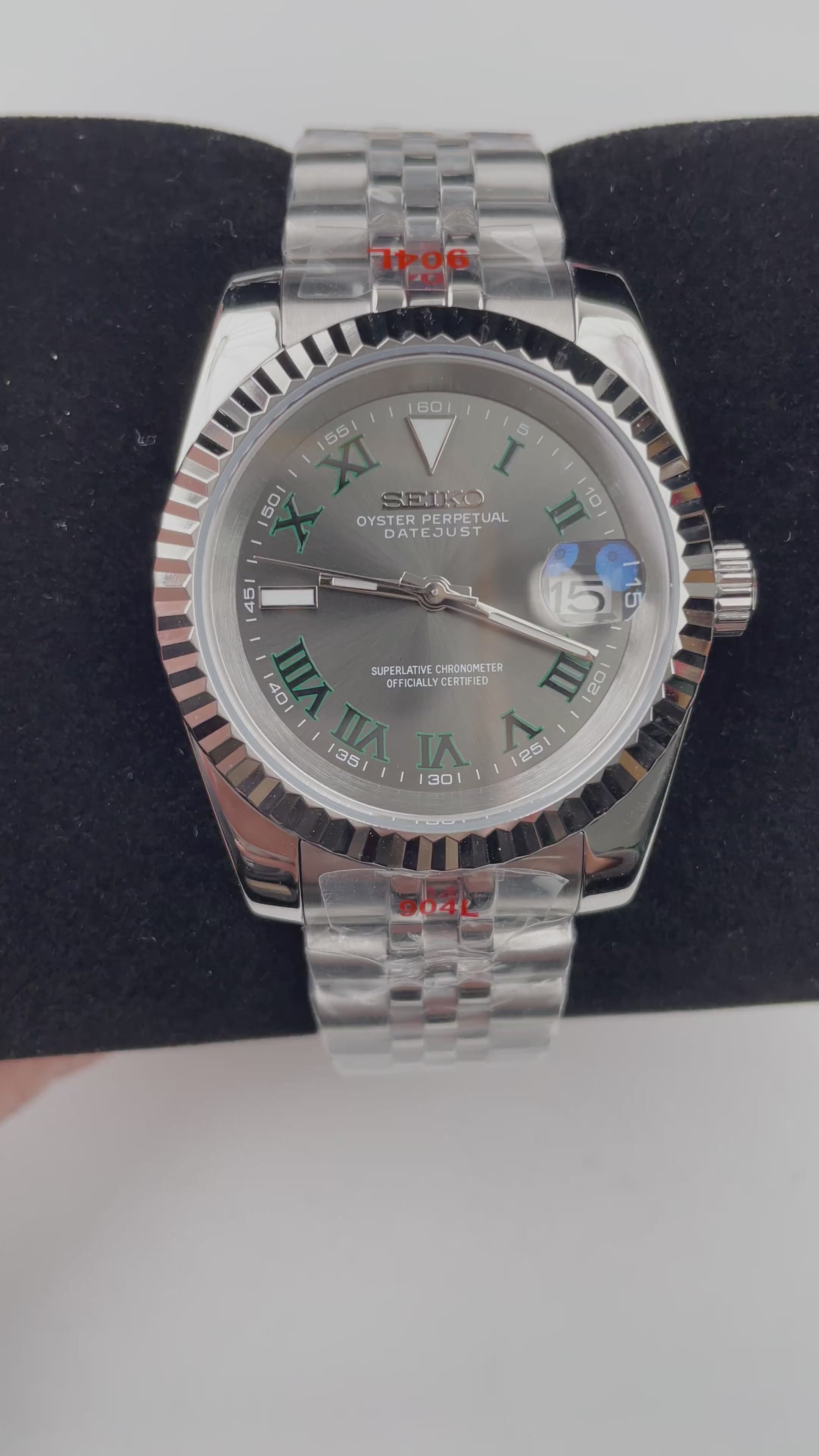 Seiko Mod Date Just Wimbledon – automatski sat, 40mm i 36mm